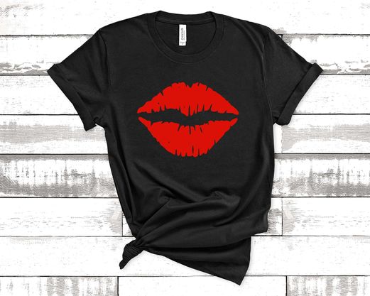 Red Lips Tee - POSH NOVA